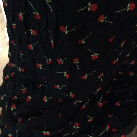Sundress black with rose print M - Picture 5 of 6